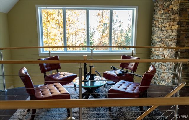 1 Moranda Lane, Mansfield, NY 14731