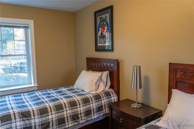 1 Moranda Lane, Mansfield, NY 14731