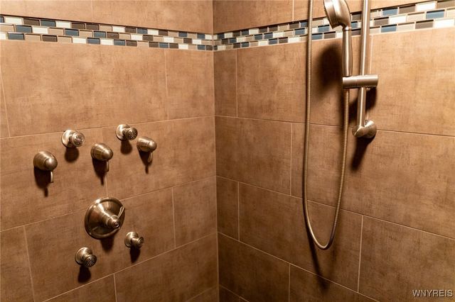 1 Moranda Lane, Mansfield, NY 14731