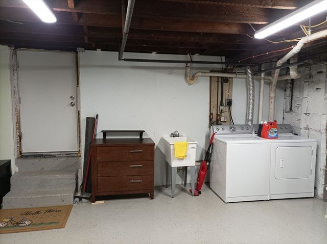 1 Newton Ave, Quincy, MA 02170