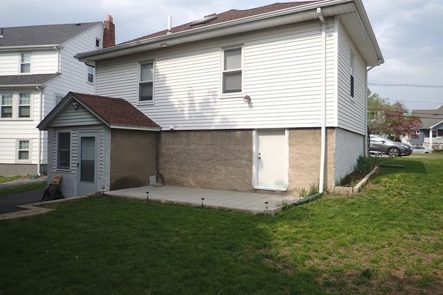 1 Newton Ave, Quincy, MA 02170