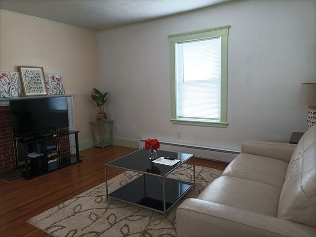 1 Newton Ave, Quincy, MA 02170