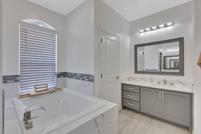 1020 N Navajo Ave, Odessa, TX 79763