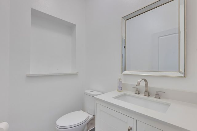 1020 N Navajo Ave, Odessa, TX 79763