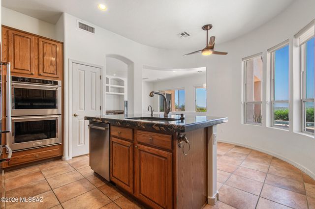 4645 N Black Rock Place, Tucson, AZ 85750
