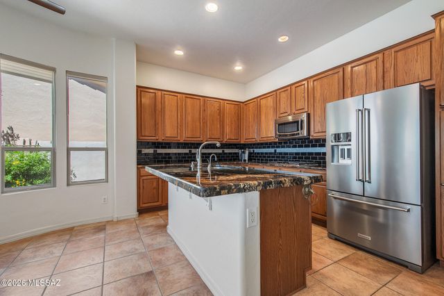 4645 N Black Rock Place, Tucson, AZ 85750