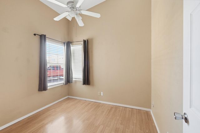 4443 Loren Avenue NW, Albuquerque, NM 87114