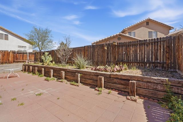 4443 Loren Avenue NW, Albuquerque, NM 87114