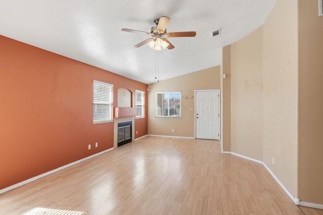 4443 Loren Avenue NW, Albuquerque, NM 87114