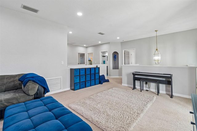 11830 NEWBERRY GROVE LOOP, Riverview, FL 33579