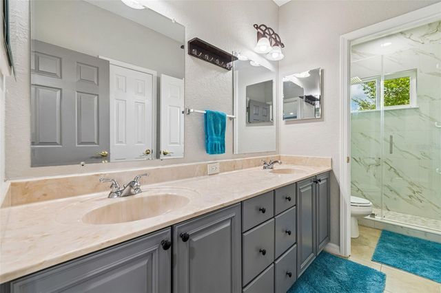 11830 NEWBERRY GROVE LOOP, Riverview, FL 33579