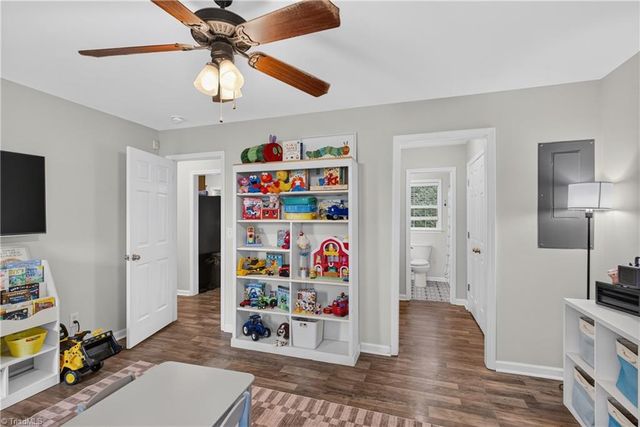 1045 Robbins Street, Asheboro, NC 27203