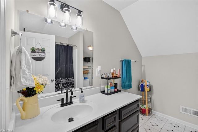 1045 Robbins Street, Asheboro, NC 27203