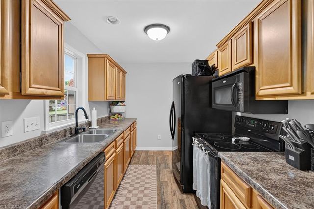 1045 Robbins Street, Asheboro, NC 27203