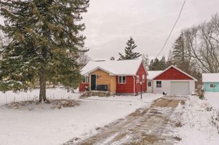 3209 Hospers Street, Grand Blanc, MI 48439