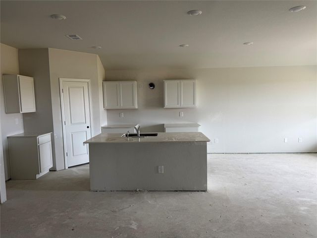 1260 Hickory Grove Street, Brenham, TX 77833