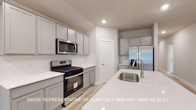 1260 Hickory Grove Street, Brenham, TX 77833