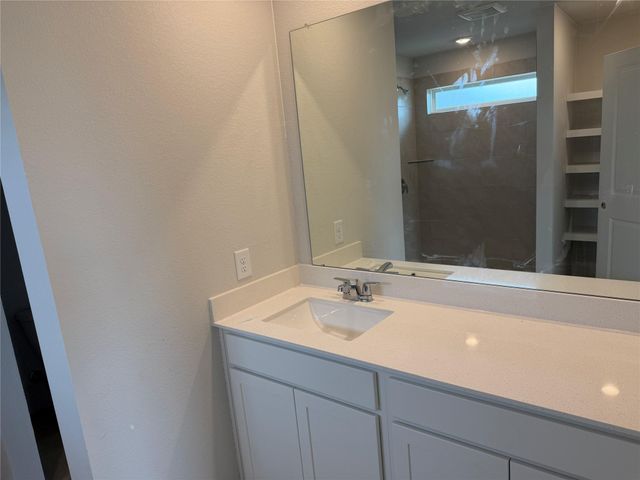 1260 Hickory Grove Street, Brenham, TX 77833