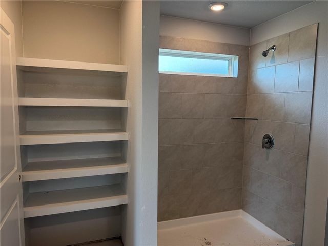 1260 Hickory Grove Street, Brenham, TX 77833