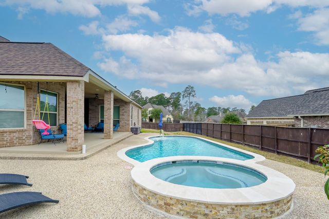 12503 Deringer Lane, Magnolia, TX 77354