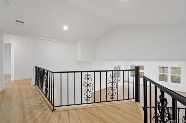 39 Overland Drive, Wallkill, NY 12589