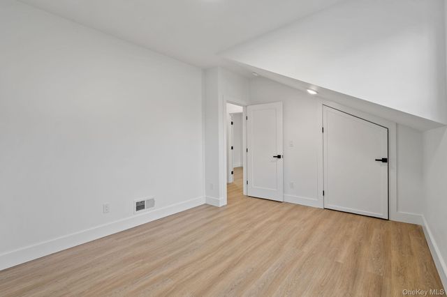 39 Overland Drive, Wallkill, NY 12589