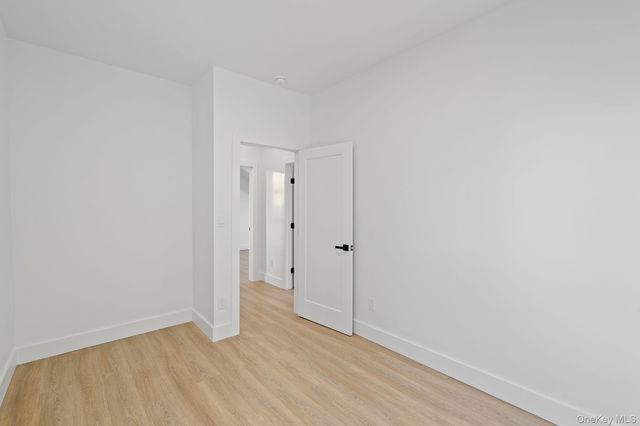 39 Overland Drive, Wallkill, NY 12589