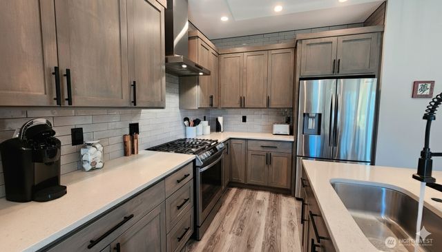 241 Ocean Shores Boulevard SW, Ocean Shores, WA 98569