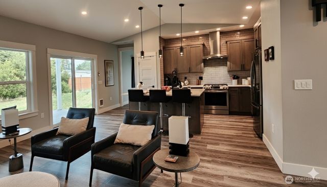 241 Ocean Shores Boulevard SW, Ocean Shores, WA 98569