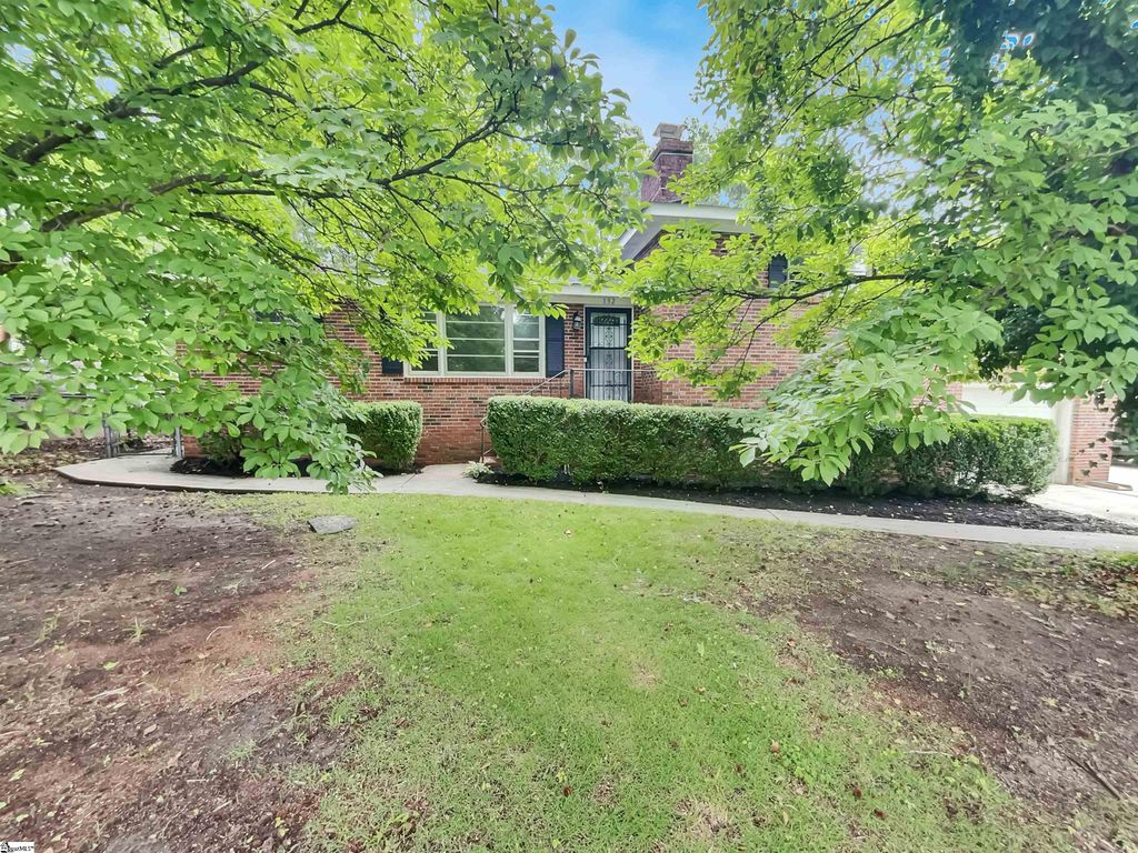 132 Trent Drive, Taylors, SC 29687