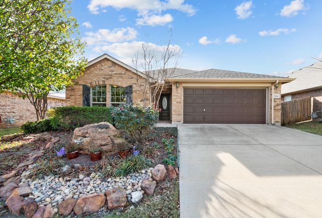 2632 Triangle Leaf Drive, Fort Worth, TX 76244