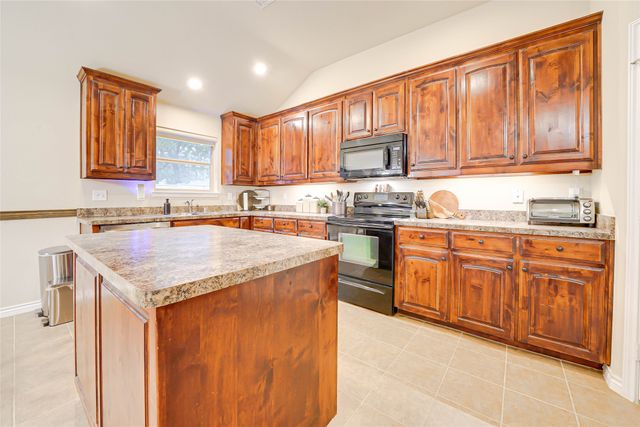 2632 Triangle Leaf Drive, Fort Worth, TX 76244