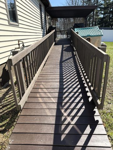 6077 S Division Street, North Judson, IN 46366