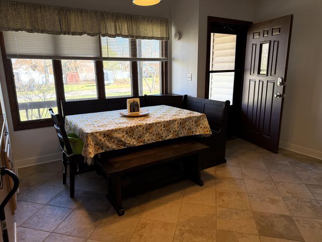 6077 S Division Street, North Judson, IN 46366