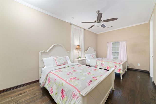 3004 Falls At Fairdale, Houston, TX 77057