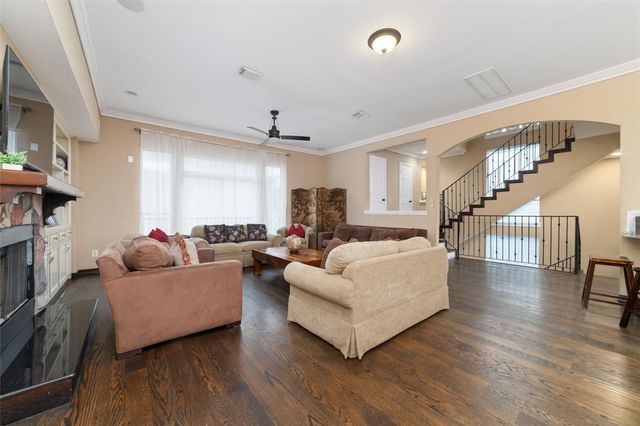 3004 Falls At Fairdale, Houston, TX 77057