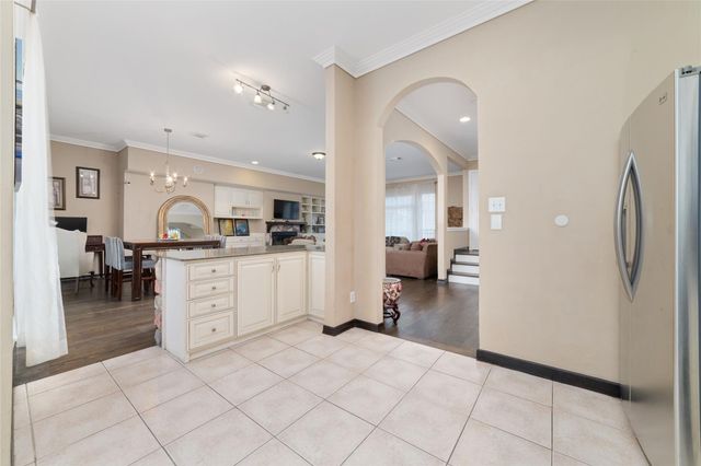 3004 Falls At Fairdale, Houston, TX 77057