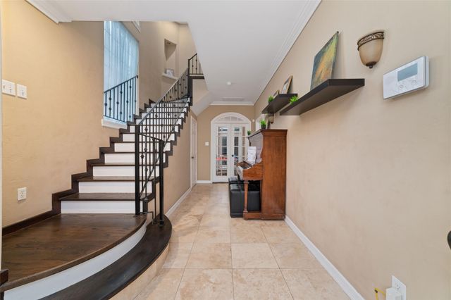 3004 Falls At Fairdale, Houston, TX 77057