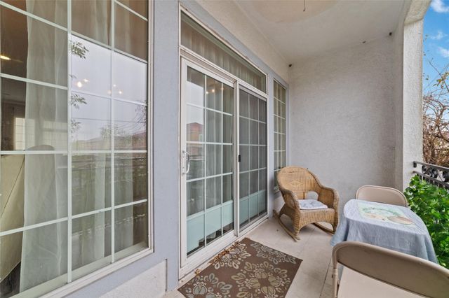 3004 Falls At Fairdale, Houston, TX 77057