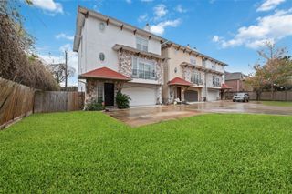 3004 Falls At Fairdale, Houston, TX 77057