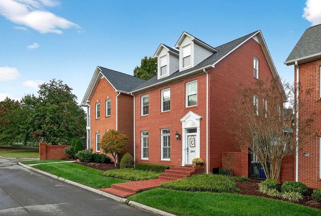 1064 Sugarhill Pl, Cookeville, TN 38501