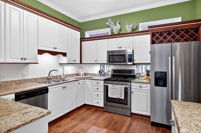 1064 Sugarhill Pl, Cookeville, TN 38501