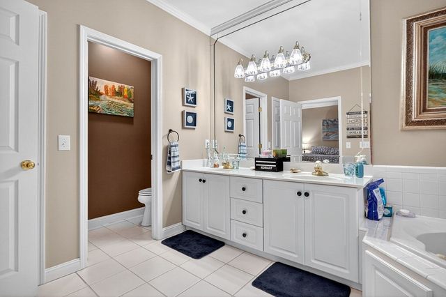 1064 Sugarhill Pl, Cookeville, TN 38501