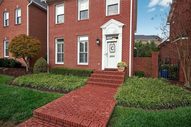 1064 Sugarhill Pl, Cookeville, TN 38501