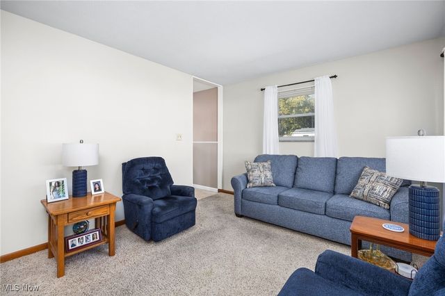 442 Celia Avenue, Akron, OH 44312