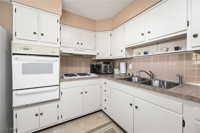 442 Celia Avenue, Akron, OH 44312