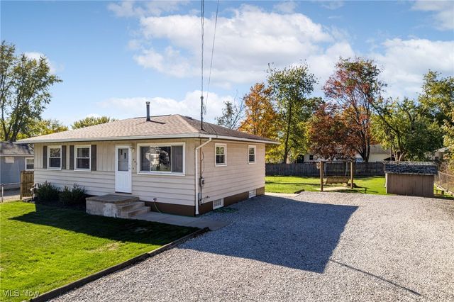 442 Celia Avenue, Akron, OH 44312