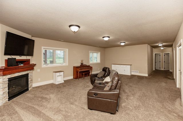 1308 NE 47th Street, Ankeny, IA 50021