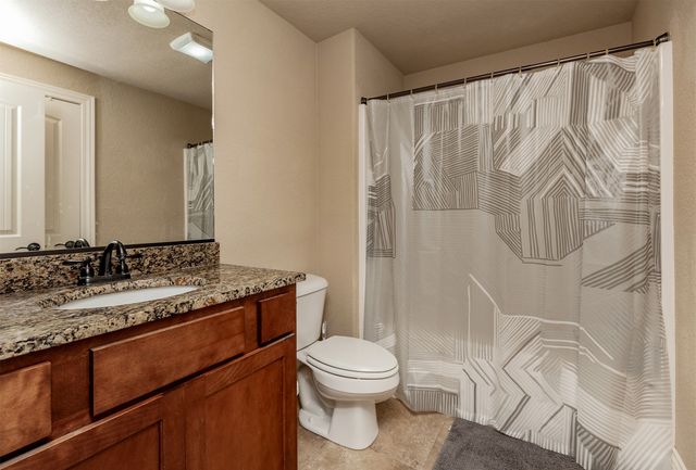 1308 NE 47th Street, Ankeny, IA 50021