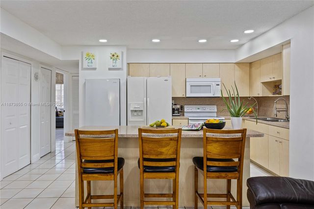 7801 SW 9th Ter, Miami, FL 33144